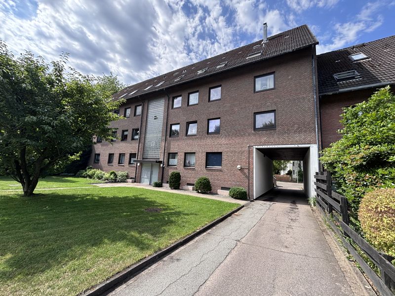 Komfort & beste Anbindung: Ihr neues Zuhause mit Stellplatz und Balkon (RÖMBKE IMMOBILIEN KG)